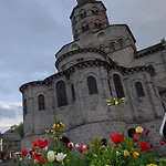 Tulipe, 5 Personnes, Entre Sancy Et Volcans D'auvergne *