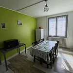 Tulipe, 5 Personnes, Entre Sancy Et Volcans D'auvergne