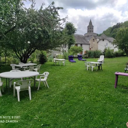 Tulipe, 5 Personnes, Entre Sancy Et Volcans D'auvergne