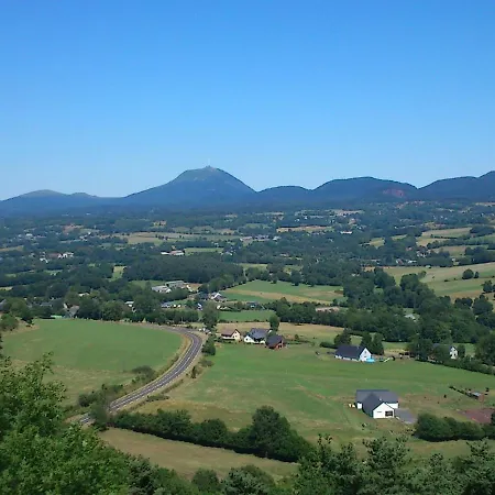 Tulipe, 5 Personnes, Entre Sancy Et Volcans D'auvergne Apartmán