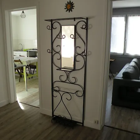 Apartmán Tulipe, 5 Personnes, Entre Sancy Et Volcans D'auvergne