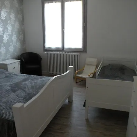 Appartamento Tulipe, 5 Personnes, Entre Sancy Et Volcans D'auvergne