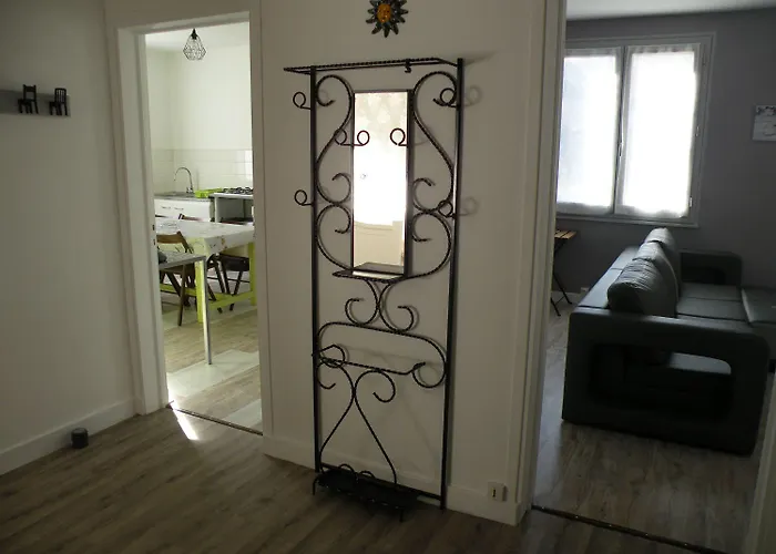 Διαμέρισμα Tulipe, 5 Personnes, Entre Sancy Et Volcans D'auvergne