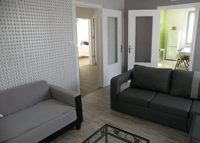 Tulipe, 5 Personnes, Entre Sancy Et Volcans D'auvergne